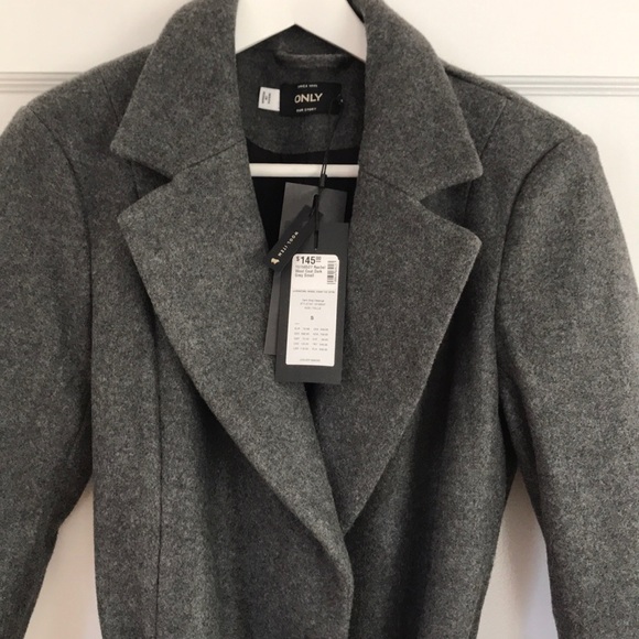 Pretty grey coat - staple must have piece - Picture 9 of 12